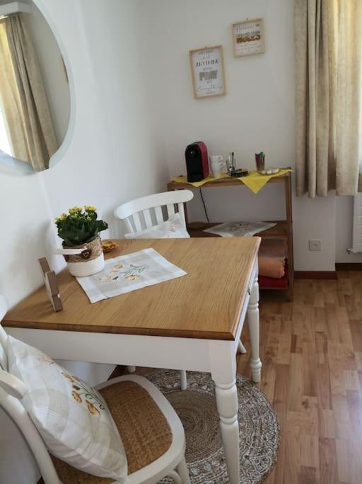 Garten-Wohnung Eschen Экстерьер фото